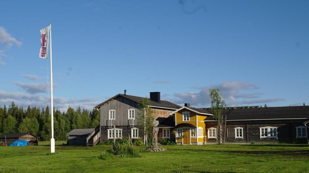 Charter Laponia Hotel Elves Village Levi