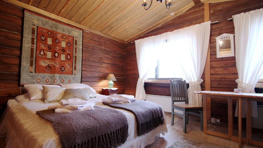 Charter Laponia Hotel Elves Village Levi