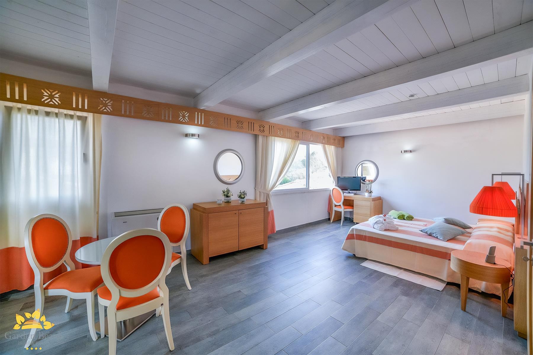 Garden Beach Hotel 10