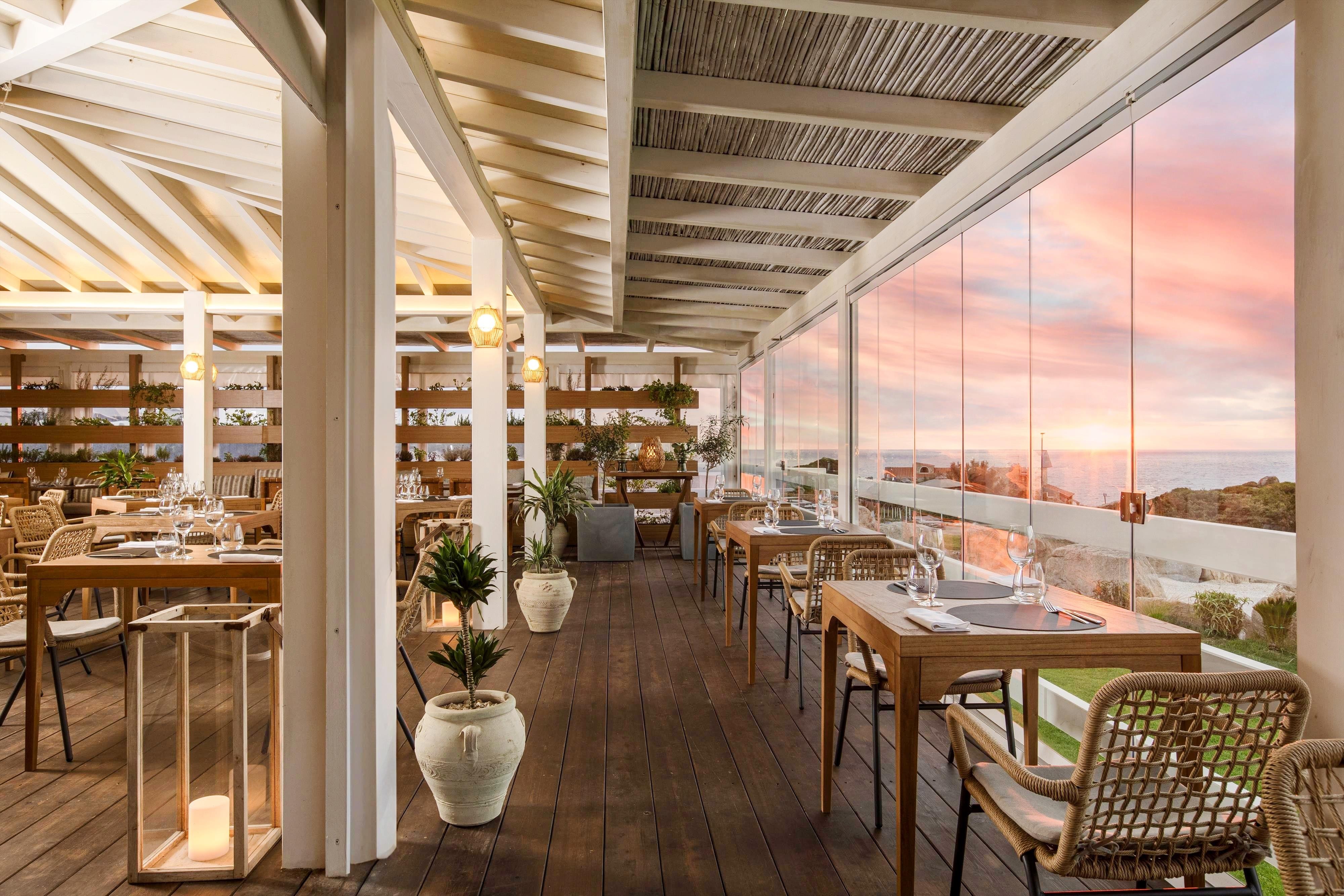 Mangia´s Santa Teresa, Sardinia, Curio Collection by Hilton 4