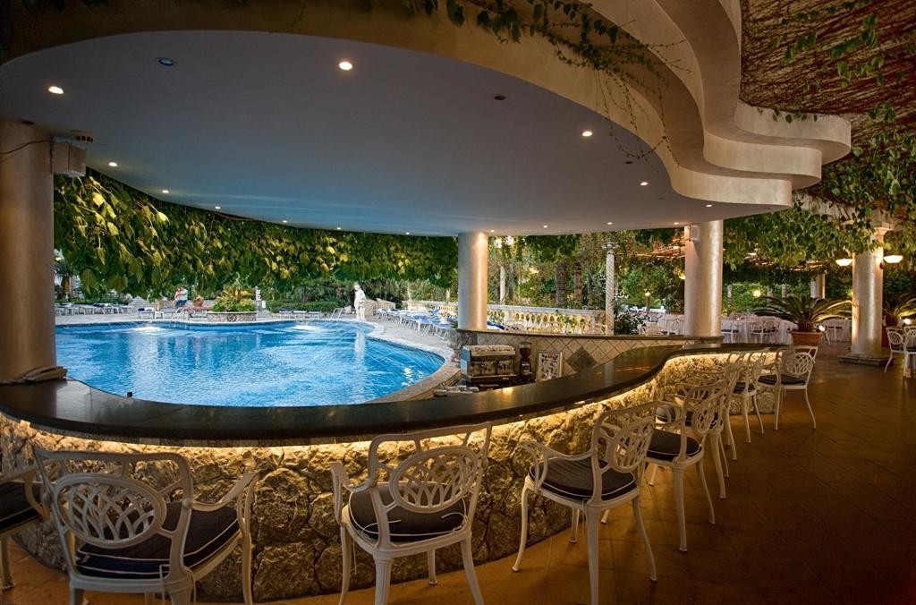 Sant Alphio Garden 2