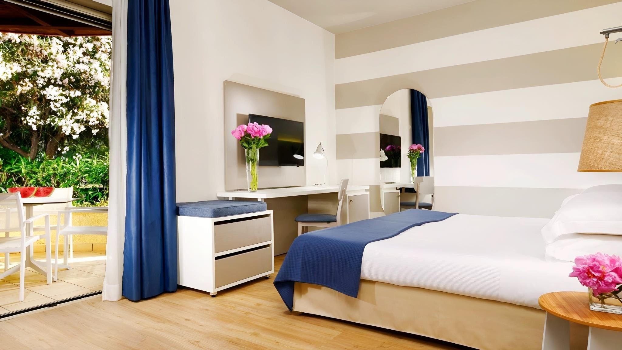 UNAHOTELS NAXOS BEACH 7