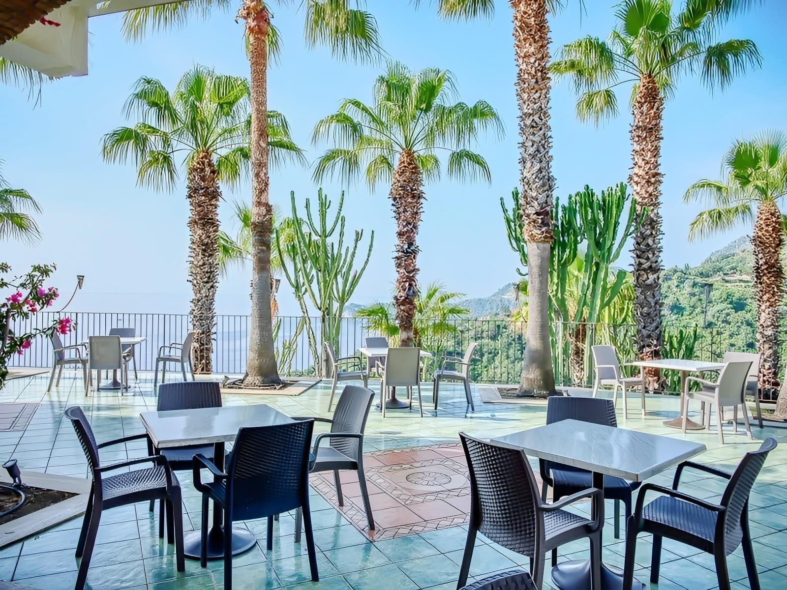 OLIMPO & LE TERRAZZE 21