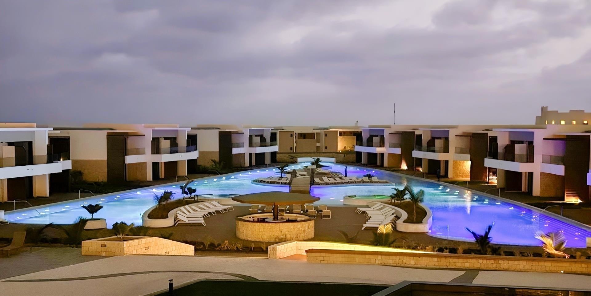 Royal Horizon Ponta Sino