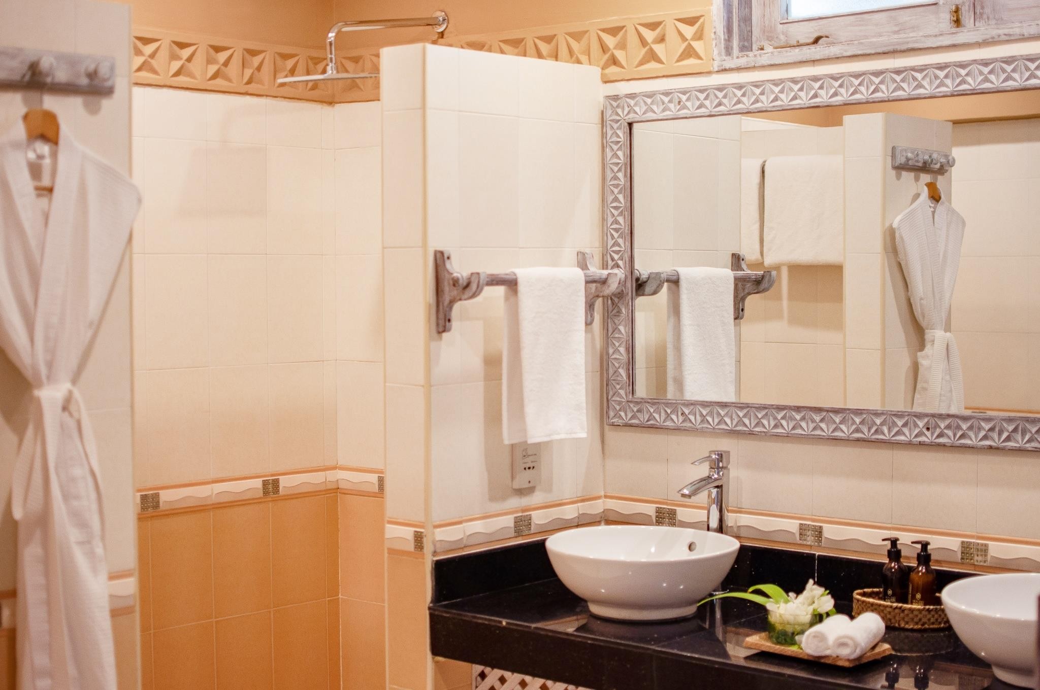 Neptune Palm Beach Boutique Resort & Spa 8