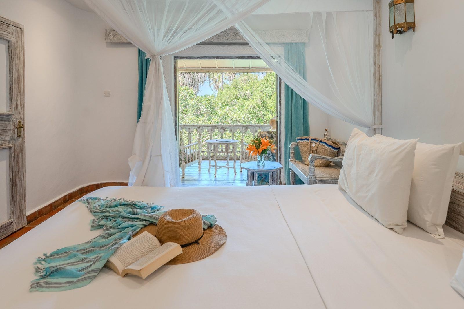 Nomad Beach Resort 6