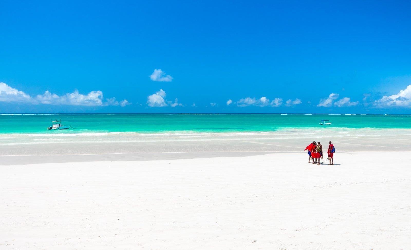 Nomad Beach Resort 28