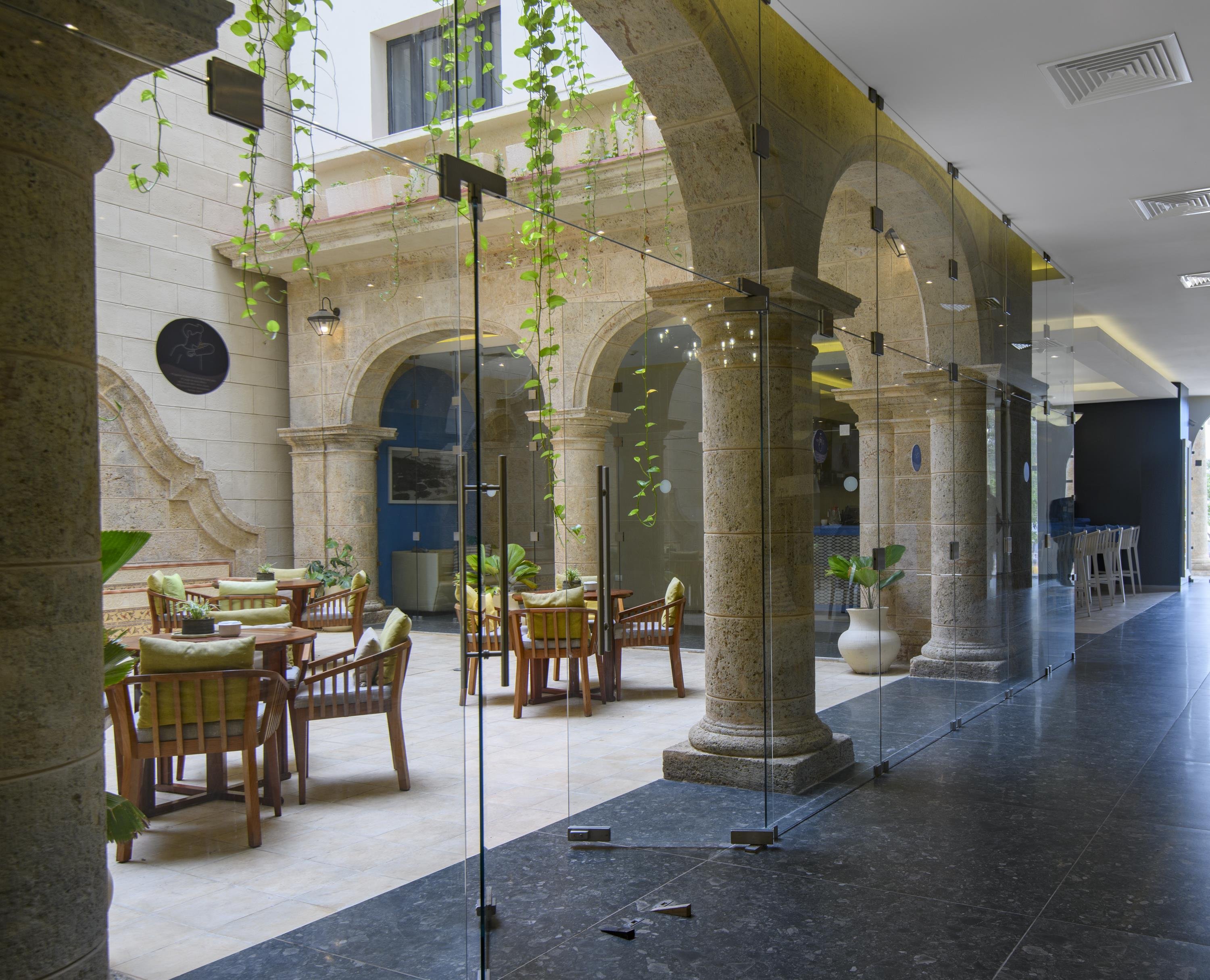 Hotel Palacio de Los Corredores 11