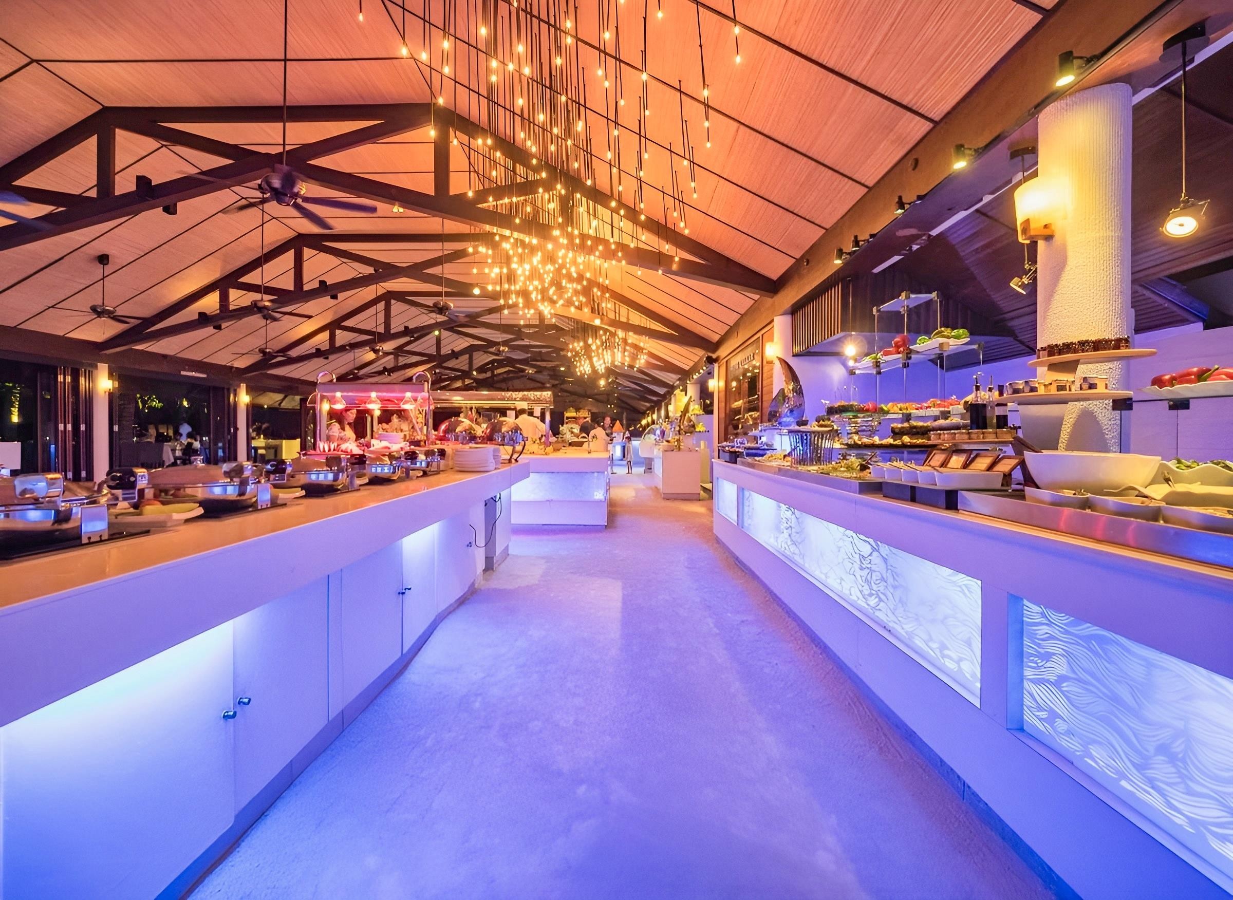 Lily Beach Resort & Spa 11