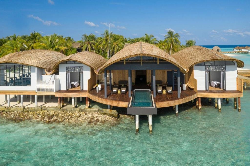 Outrigger Maldives Maafushivaru Resort