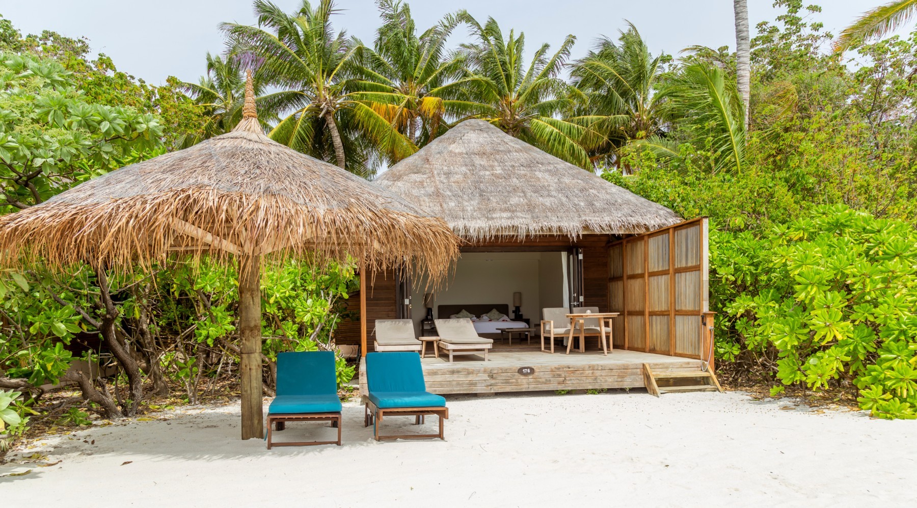 Veligandu Island Resort & Spa 19