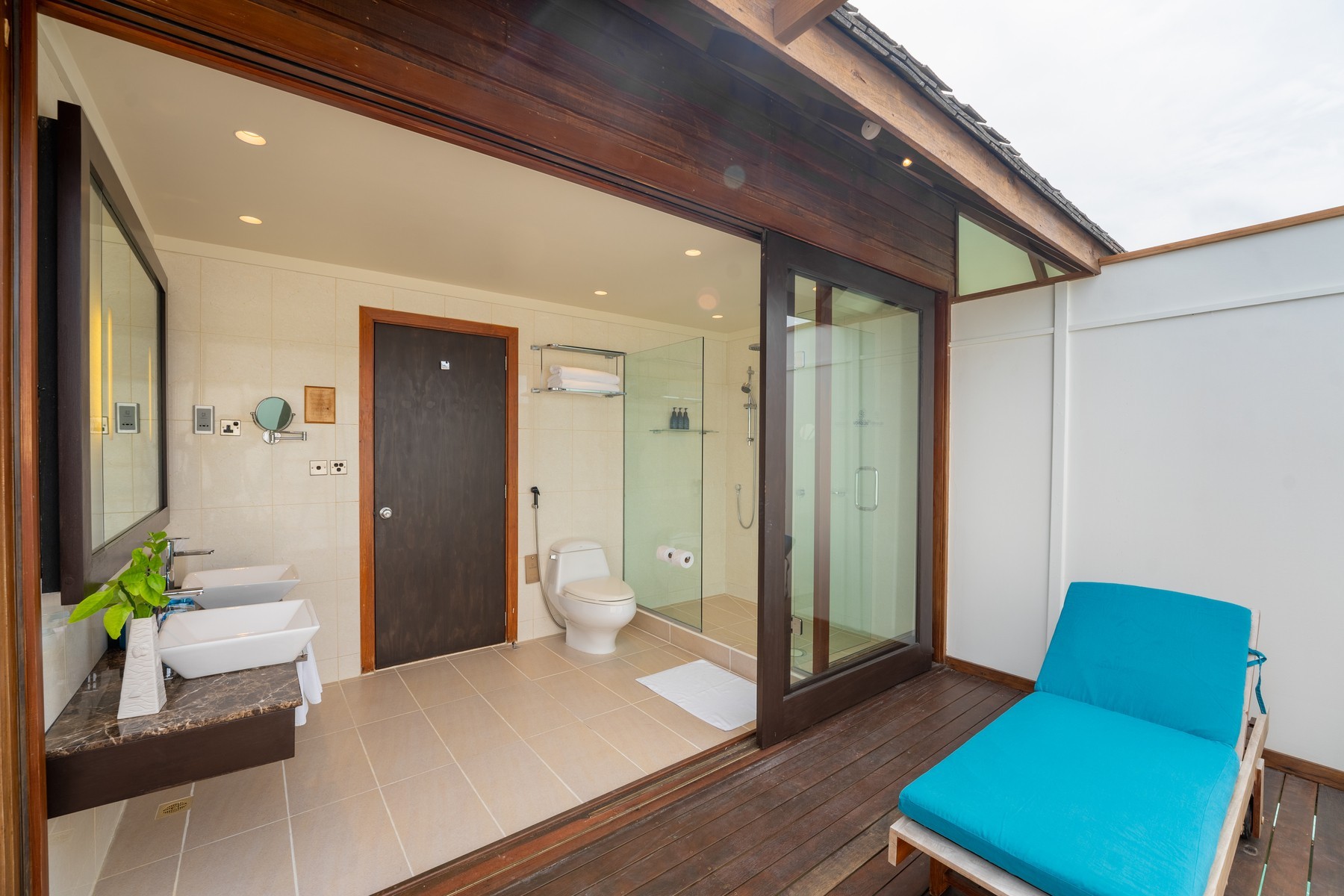 Veligandu Island Resort & Spa 34