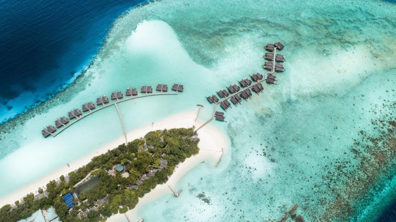 Veligandu Island Resort & Spa