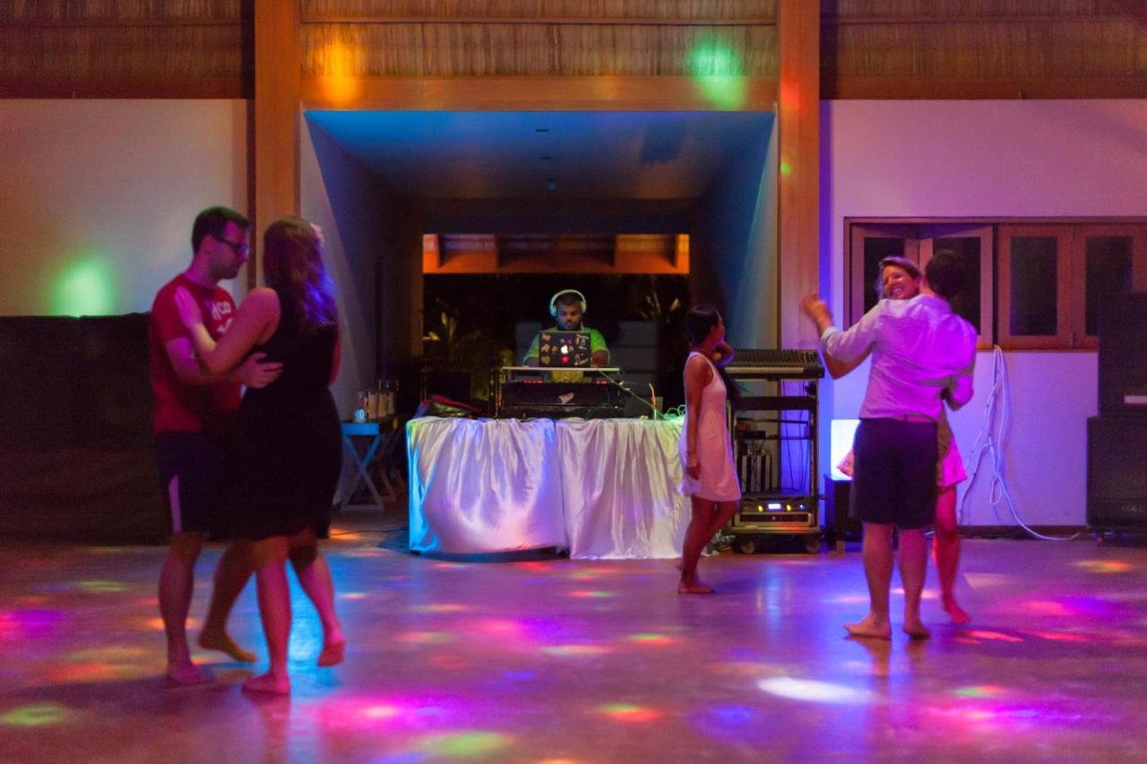 Veligandu Island Resort & Spa