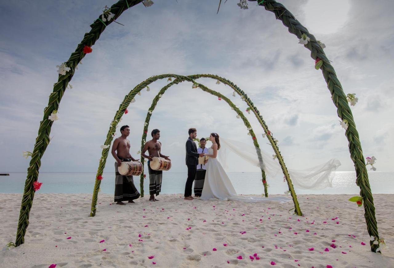 Veligandu Island Resort & Spa
