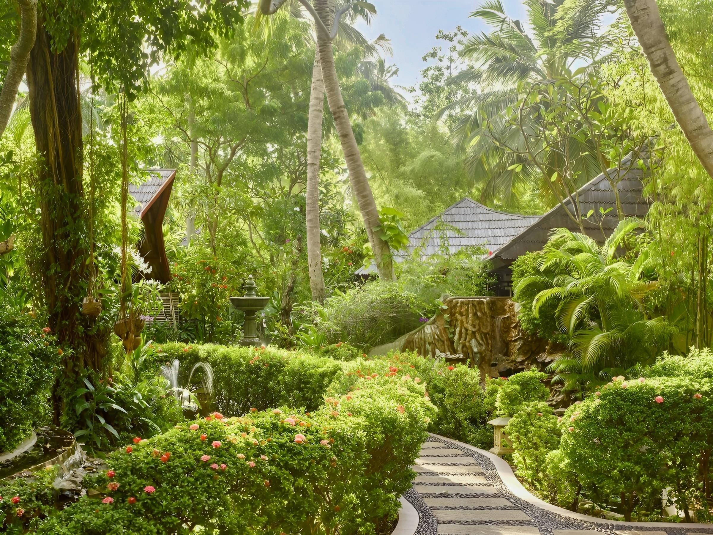 Villa Park Resort & Spa