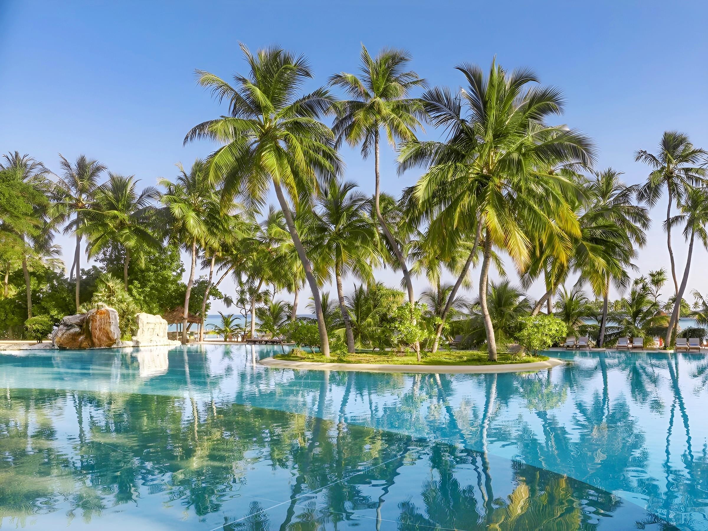 Villa Park Resort & Spa
