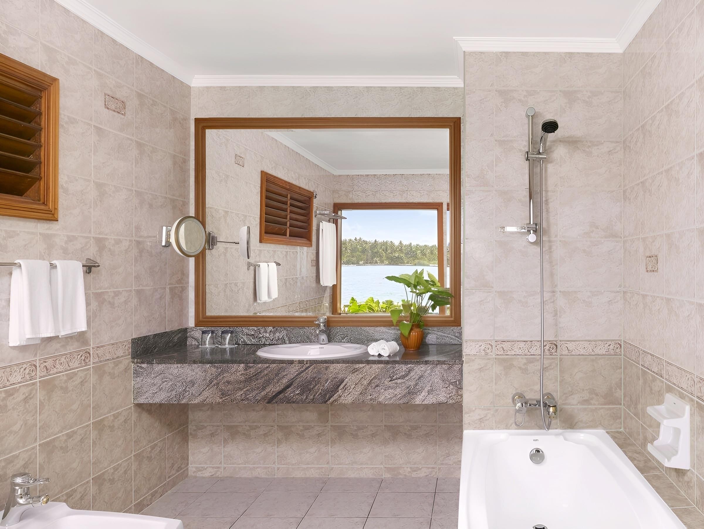 Villa Park Resort & Spa