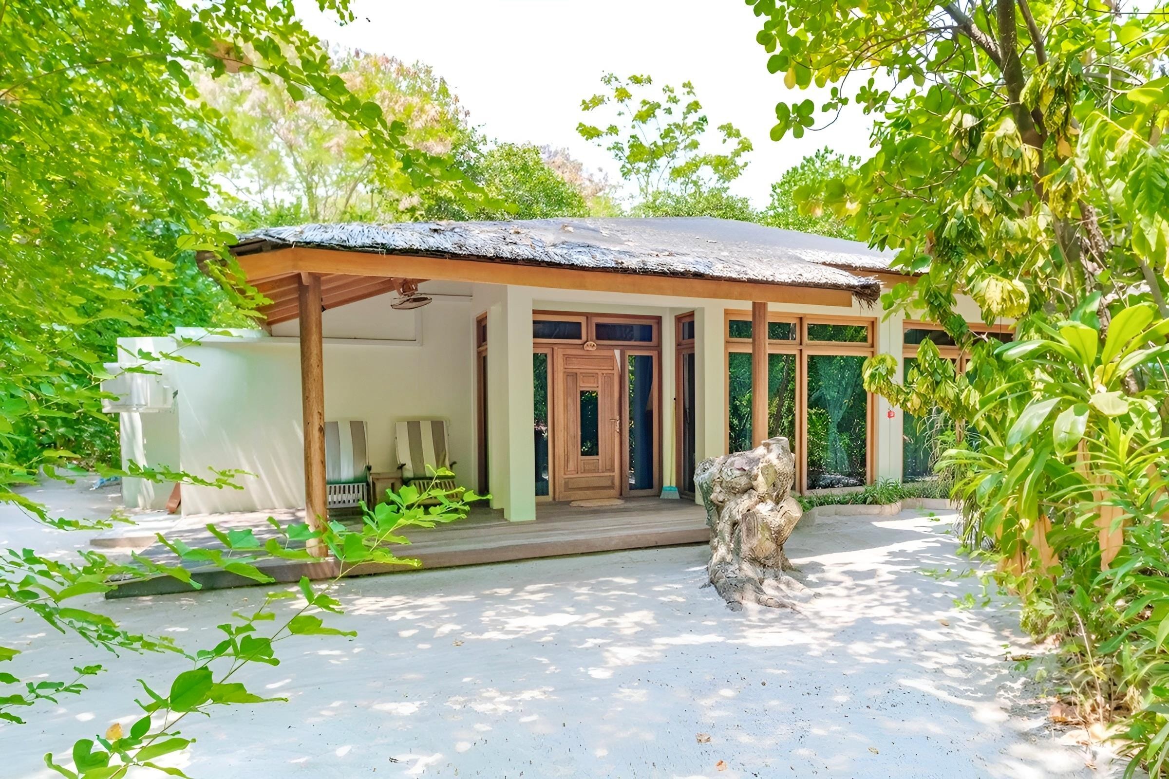 Reethi Beach Resort