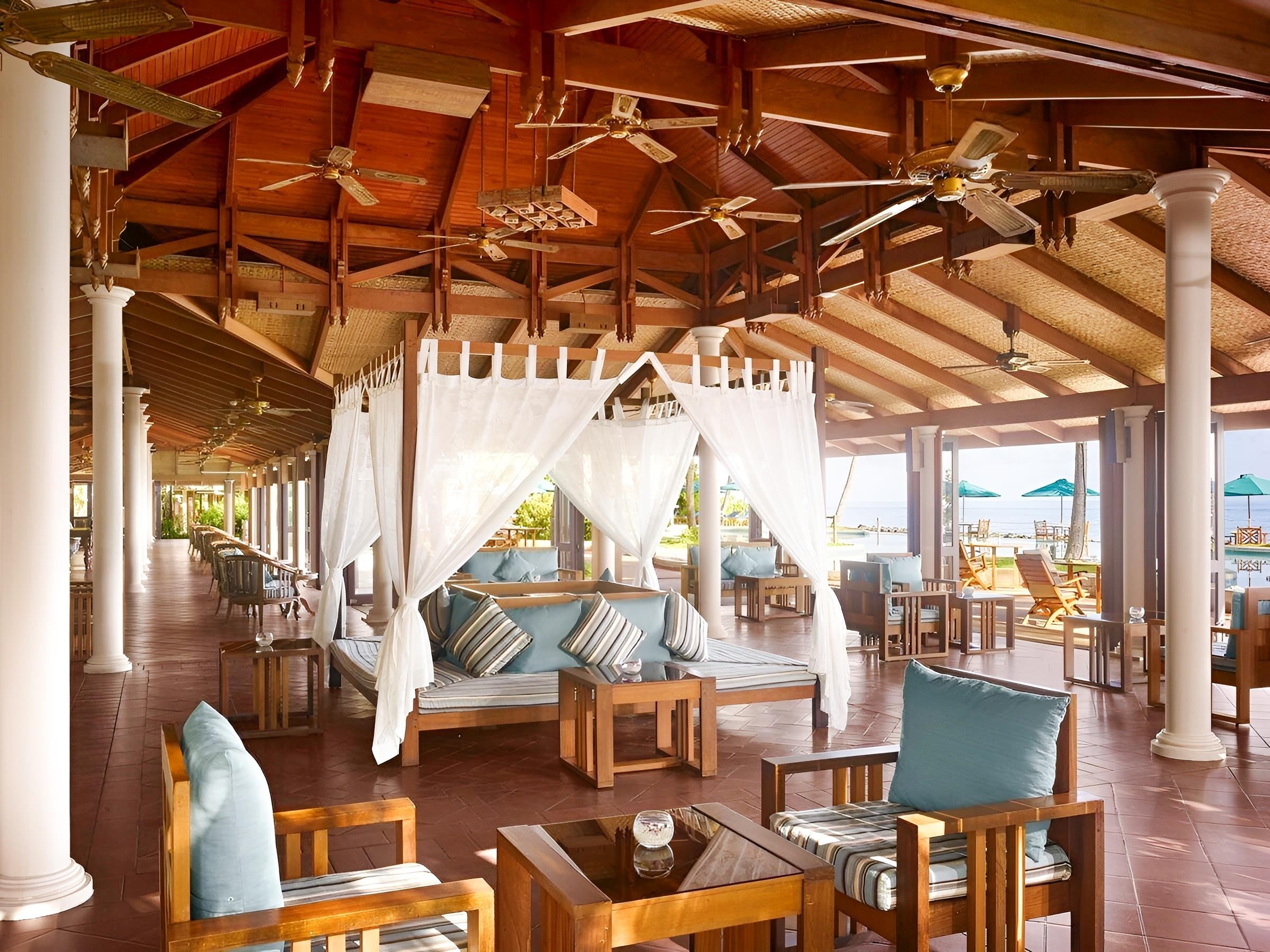 Royal Island Resort & Spa