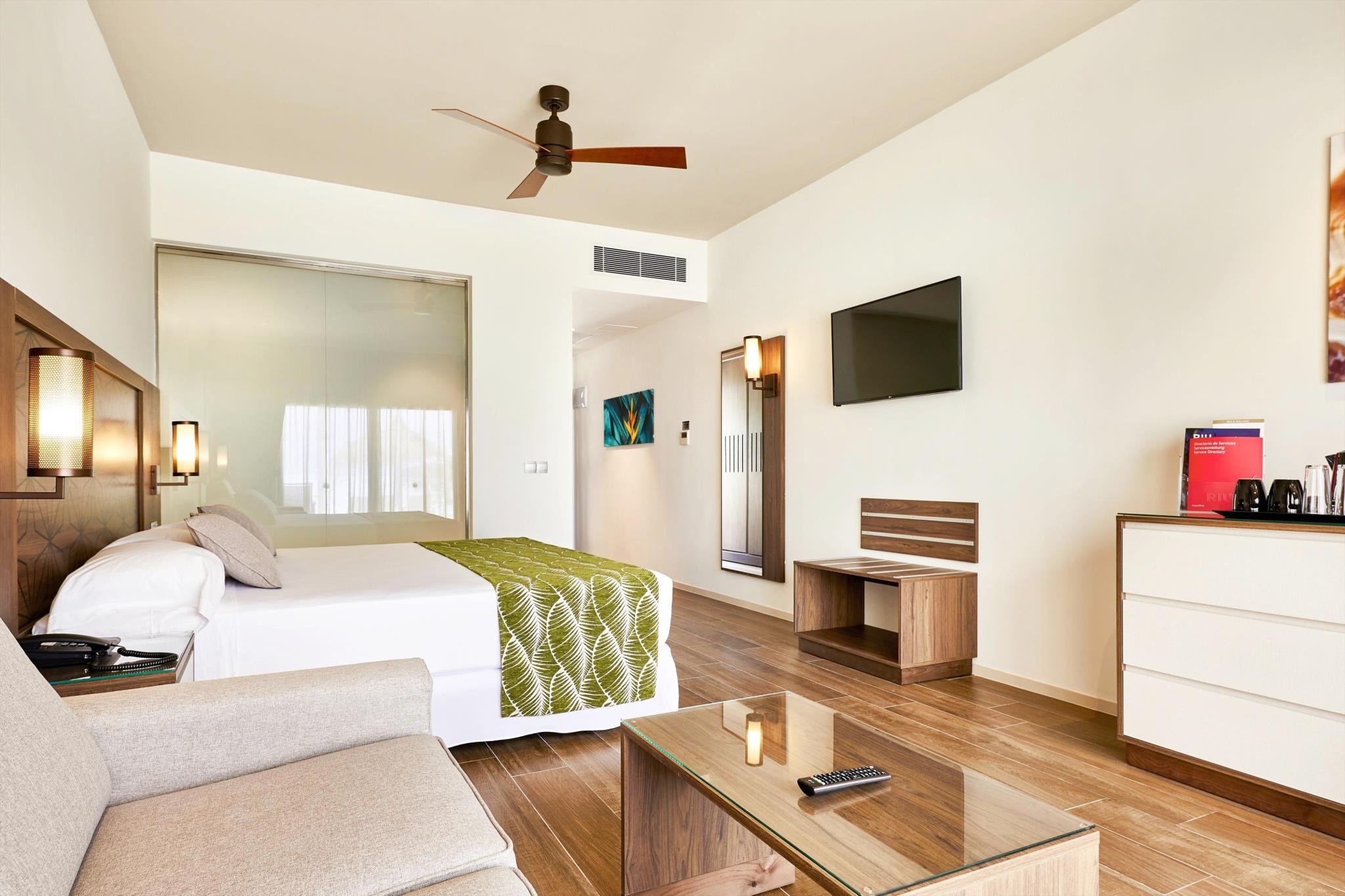 Hotel Riu Atoll