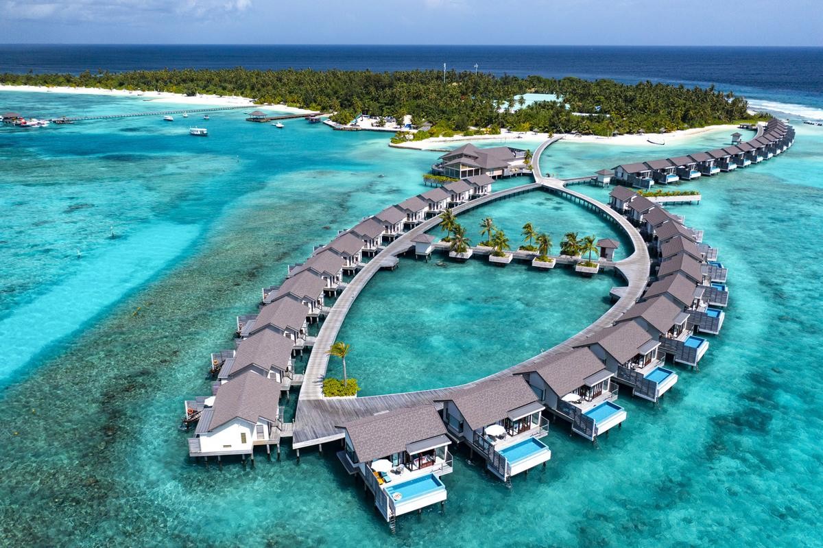 Atmoshpere Kanifushi
