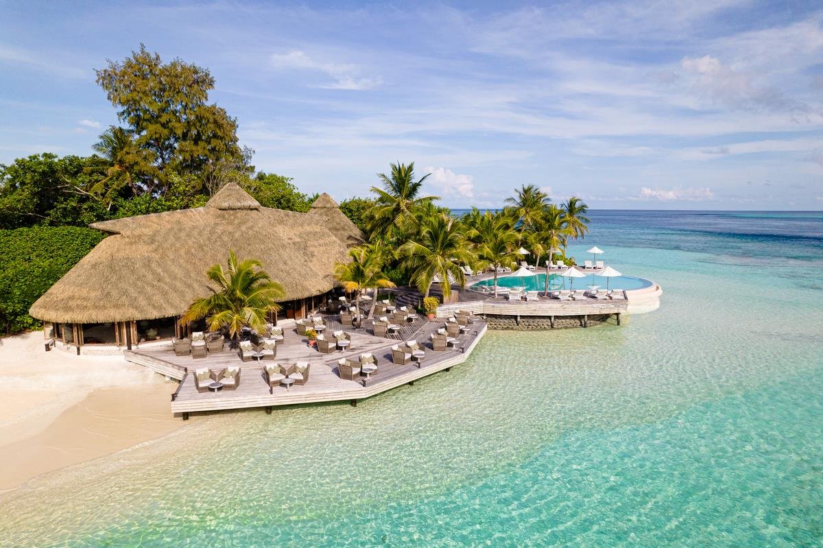 Komandoo Island Resort & Spa