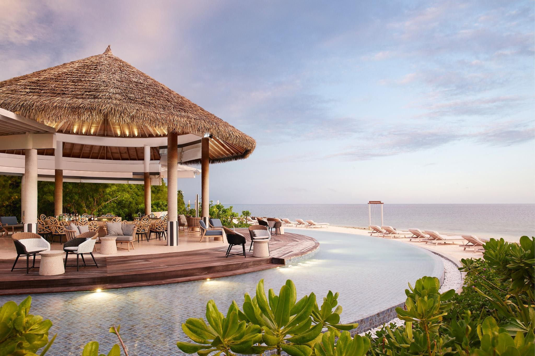 LE MÉRIDIEN MALDIVES RESORT & SPA