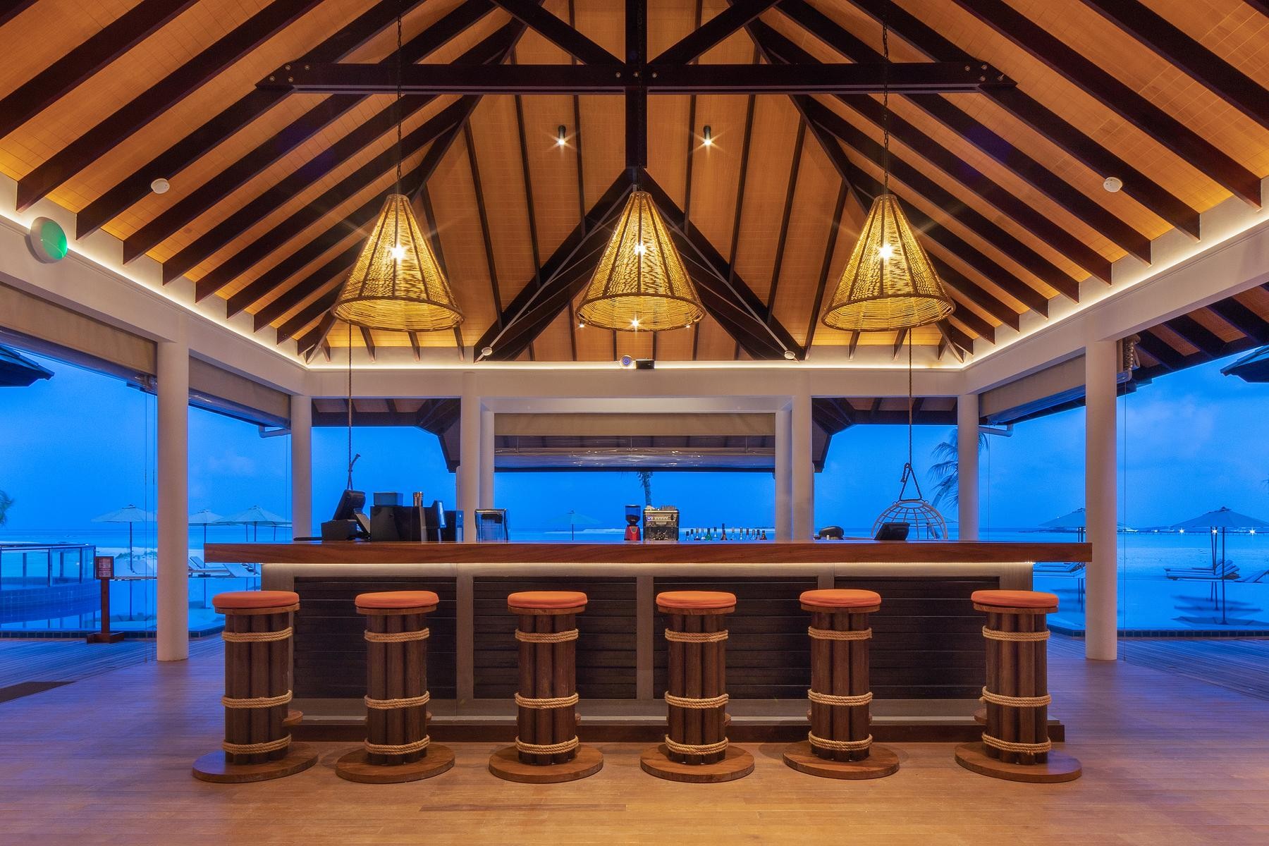 Cinnamon Hakuraa Huraa
