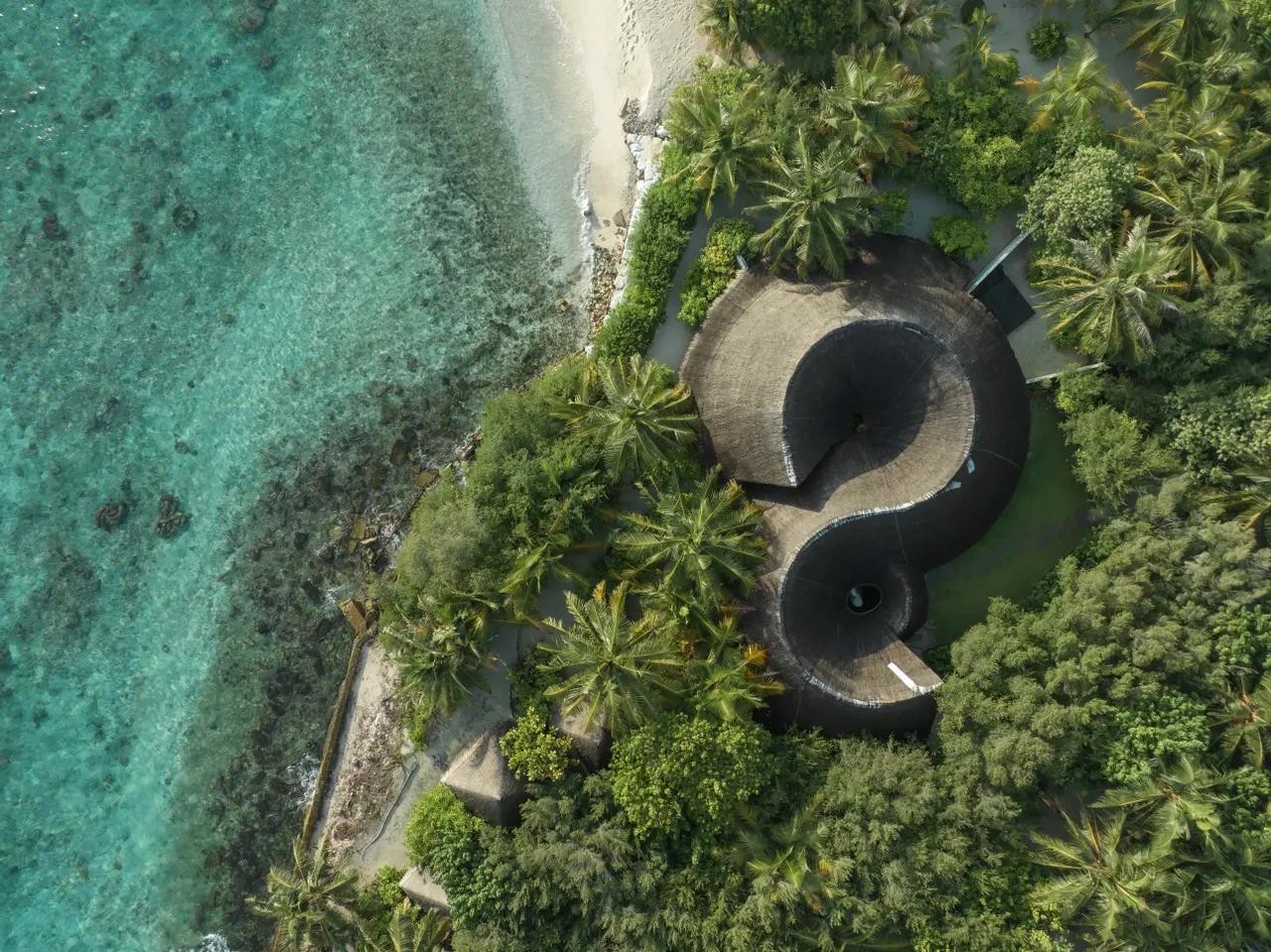 Adaaran Select Hudhuranfushi