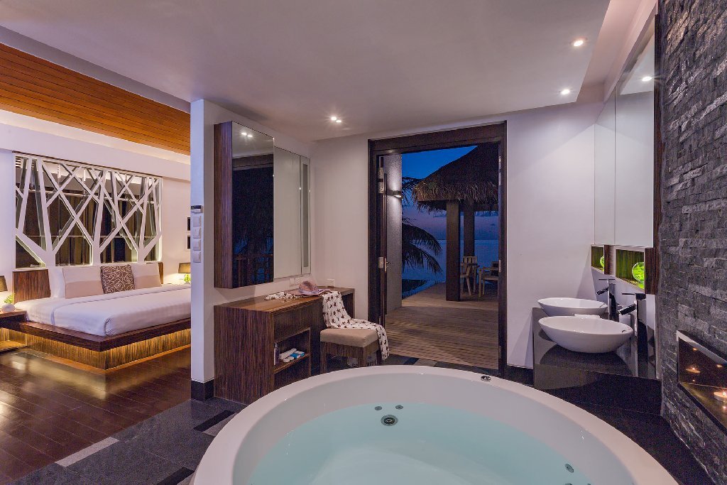 Bandos Island Resort & Spa