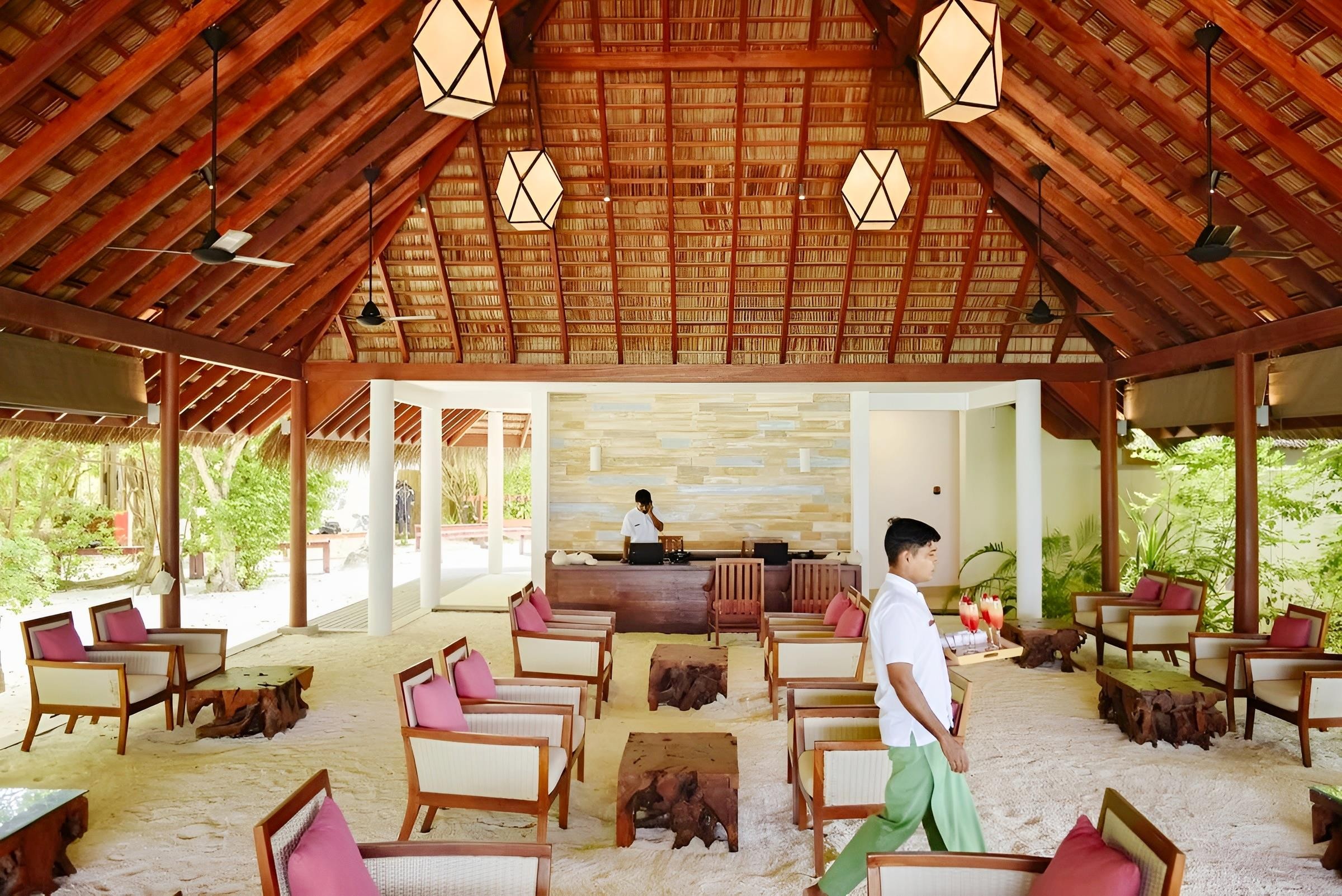 Summer Island Maldives Resort