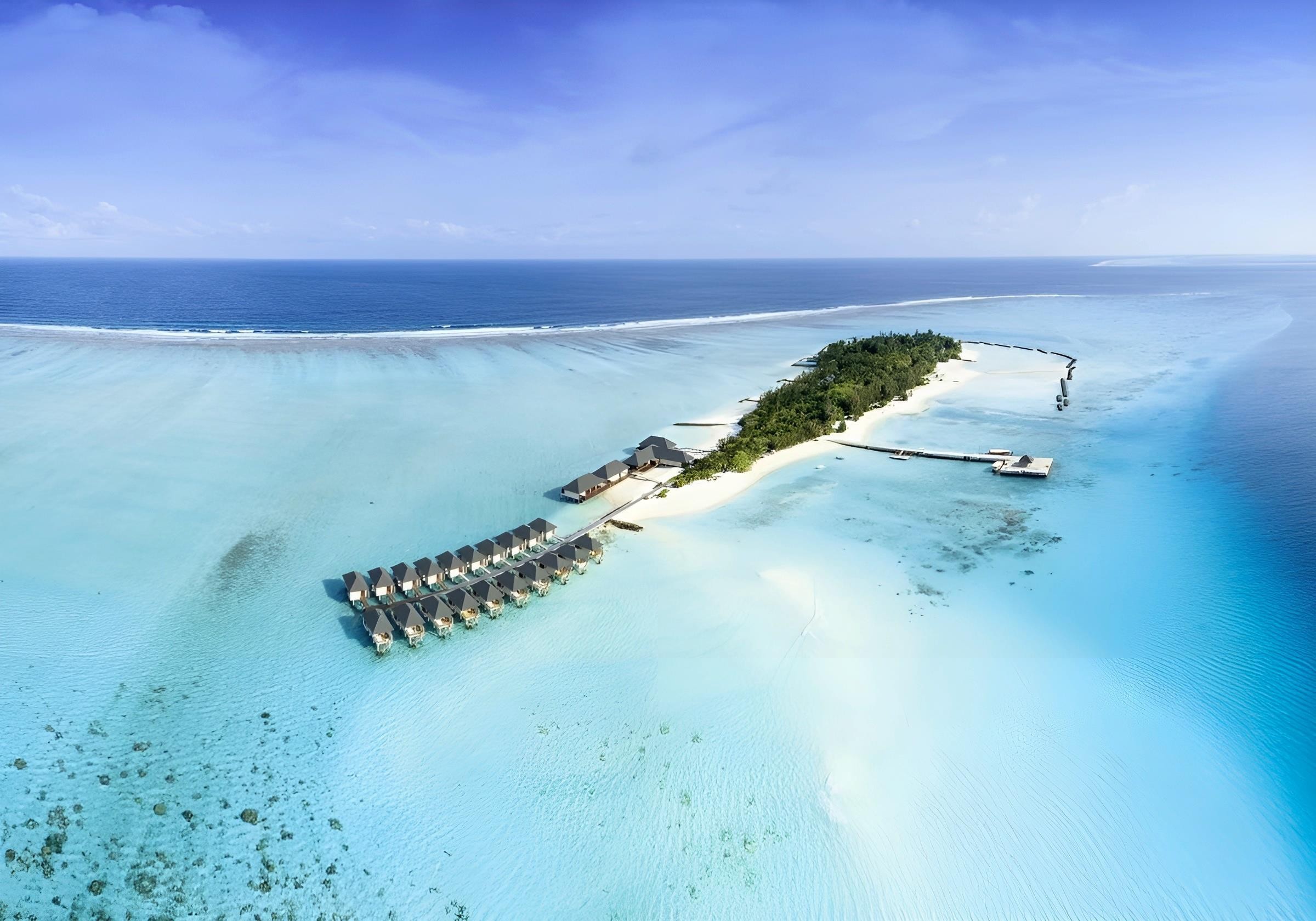 Summer Island Maldives Resort