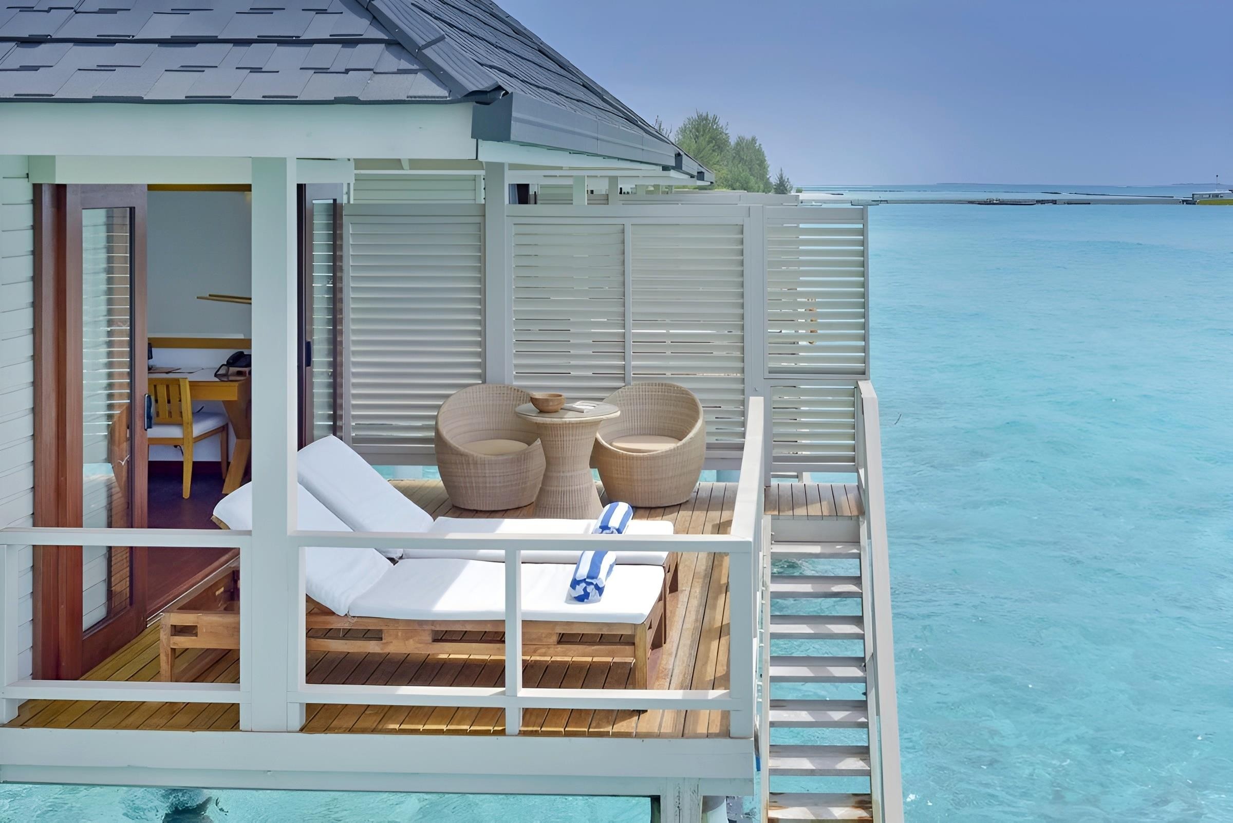 Summer Island Maldives Resort