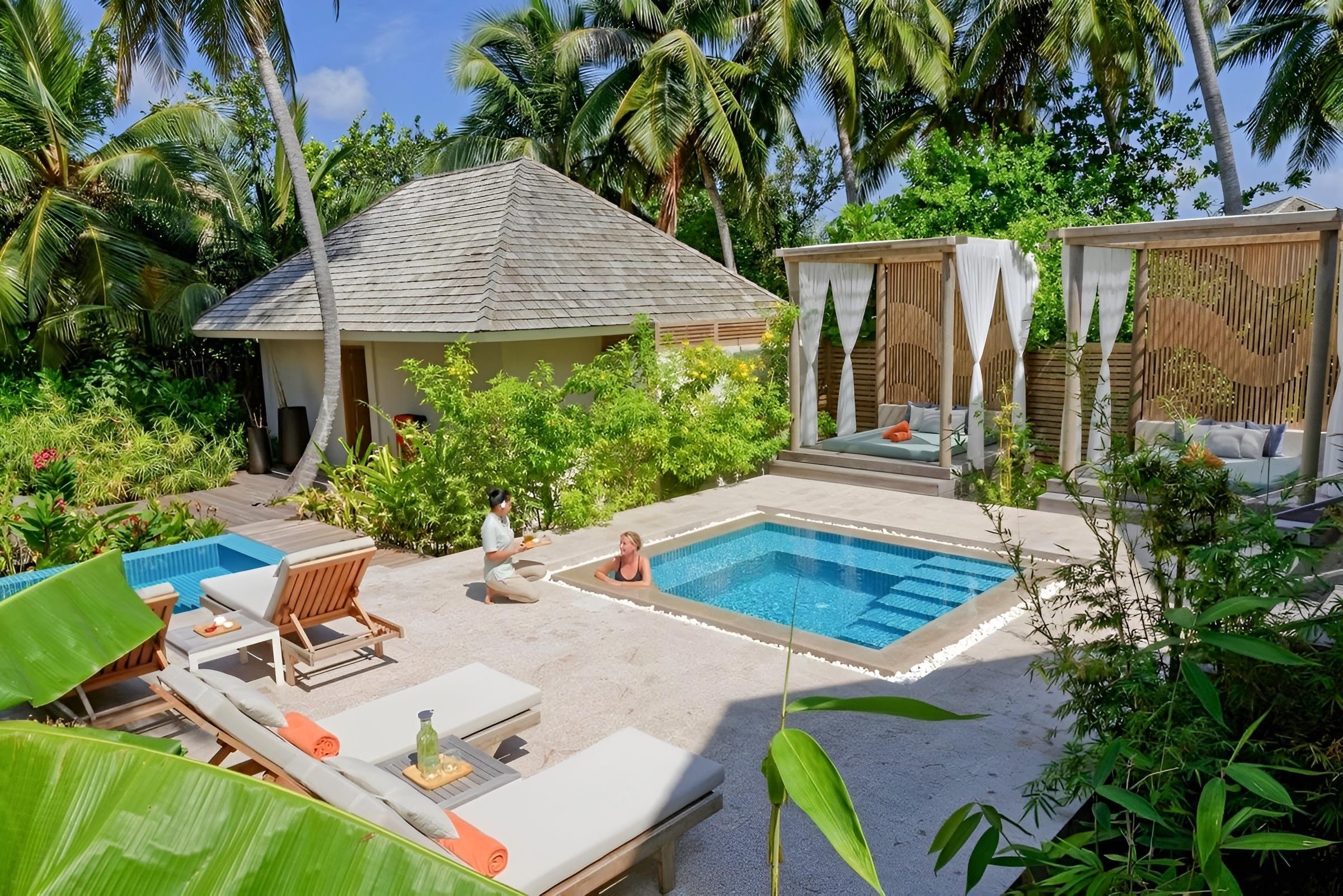 Emerald Faarufushi Resort & Spa
