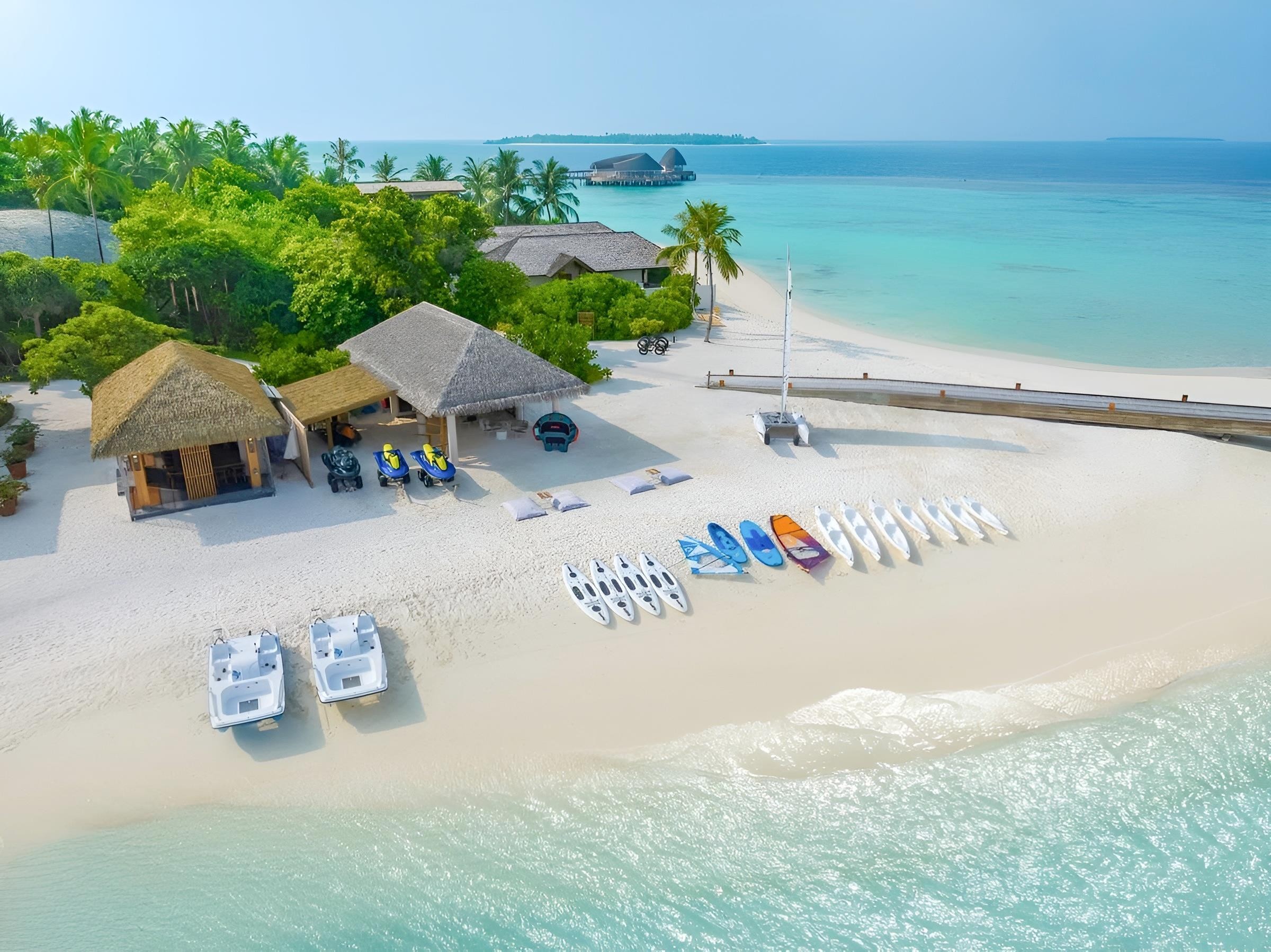 Emerald Faarufushi Resort & Spa