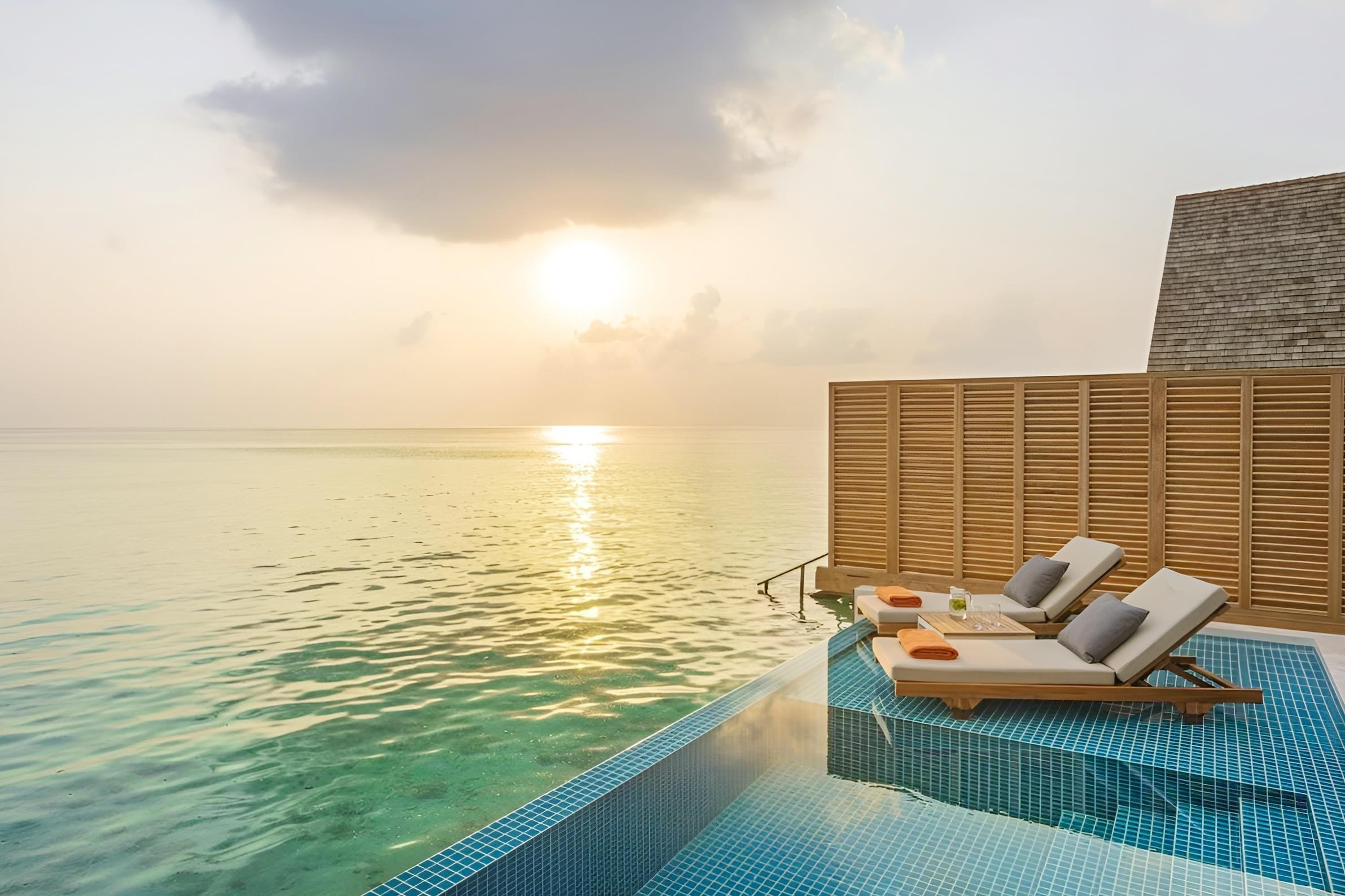 Emerald Faarufushi Resort & Spa