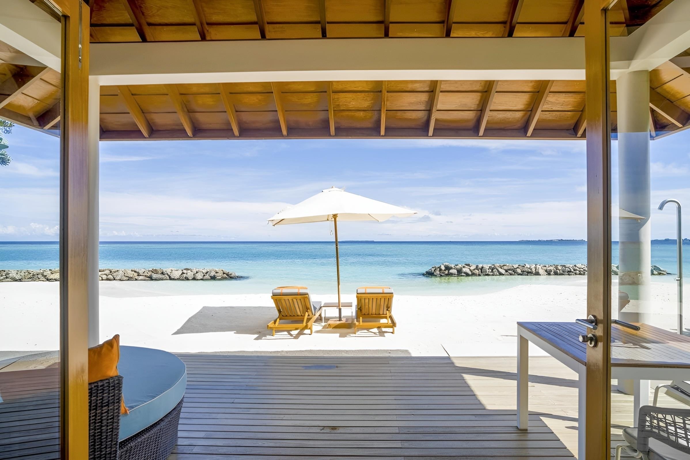 Emerald Faarufushi Resort & Spa