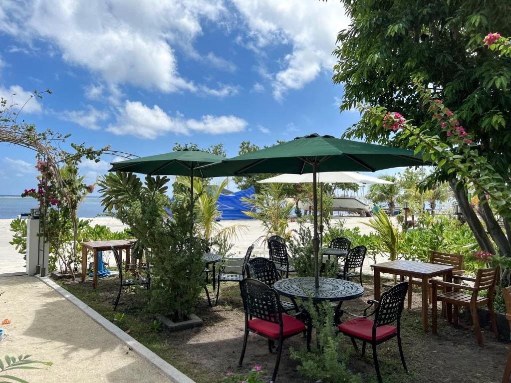 Triton Prestige Seaview & Spa