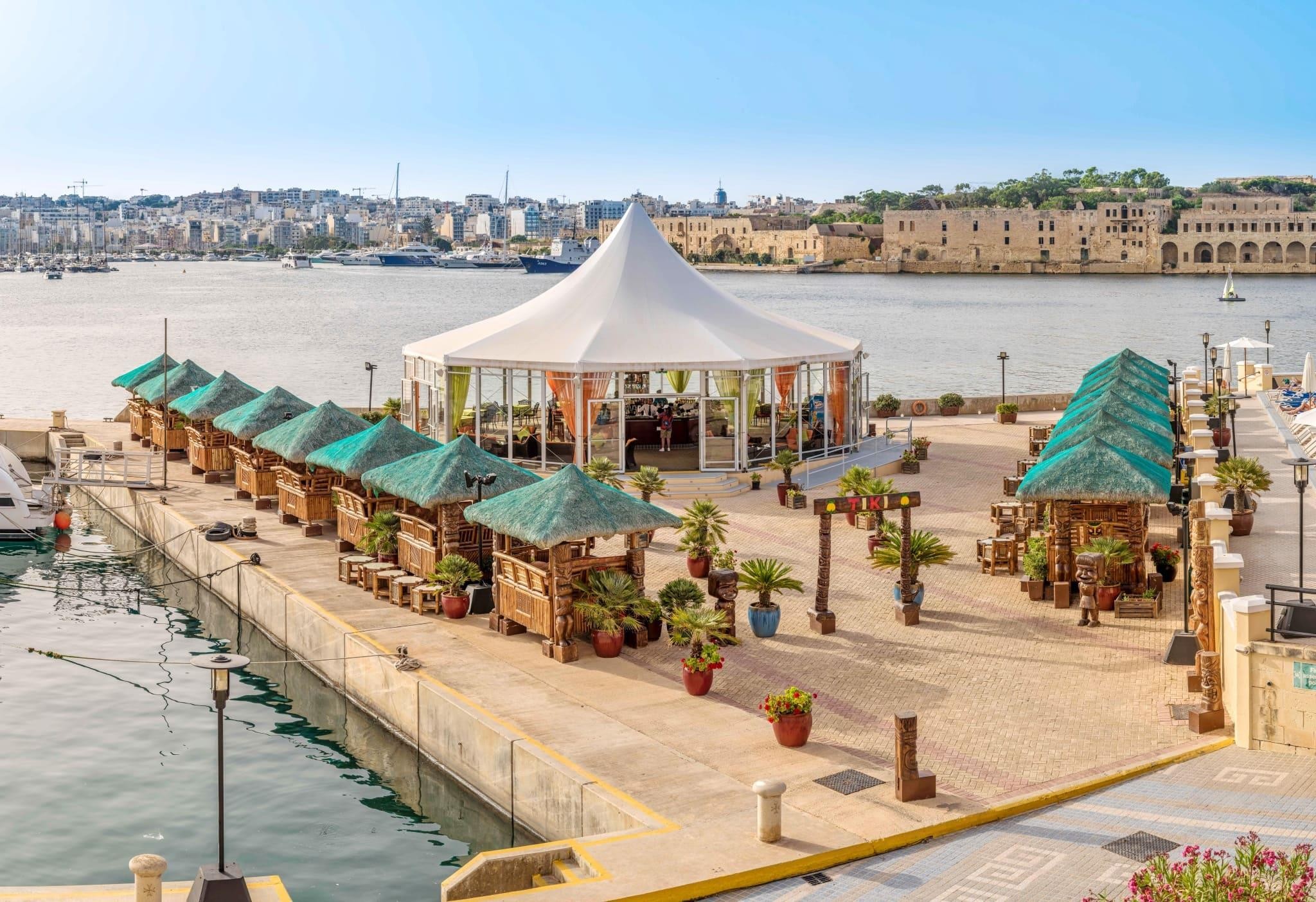 Grand Hotel Excelsior 10