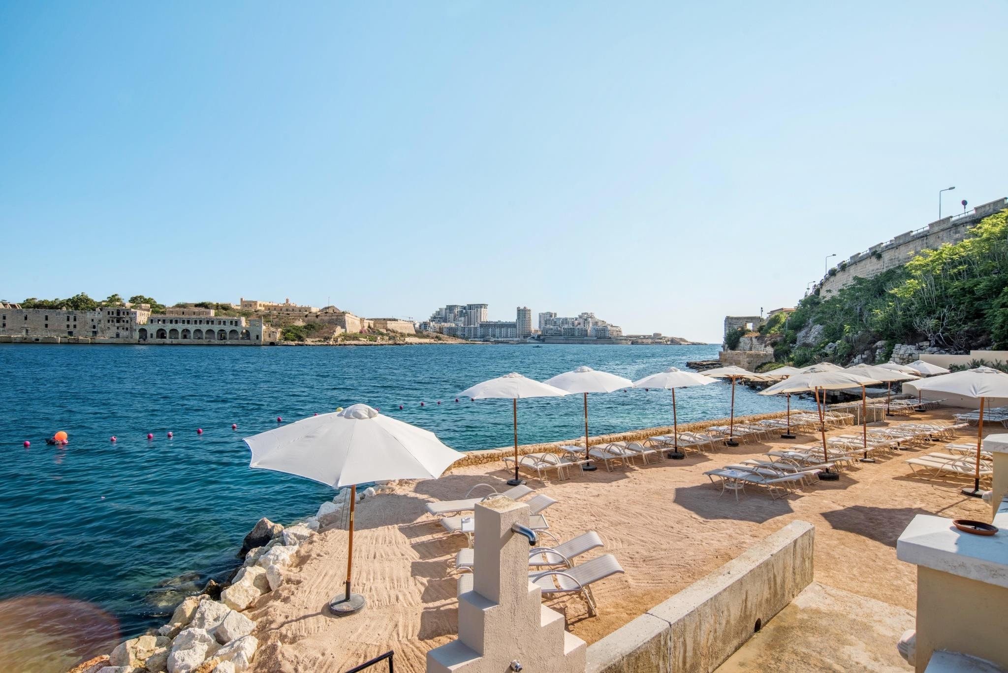 Grand Hotel Excelsior 3