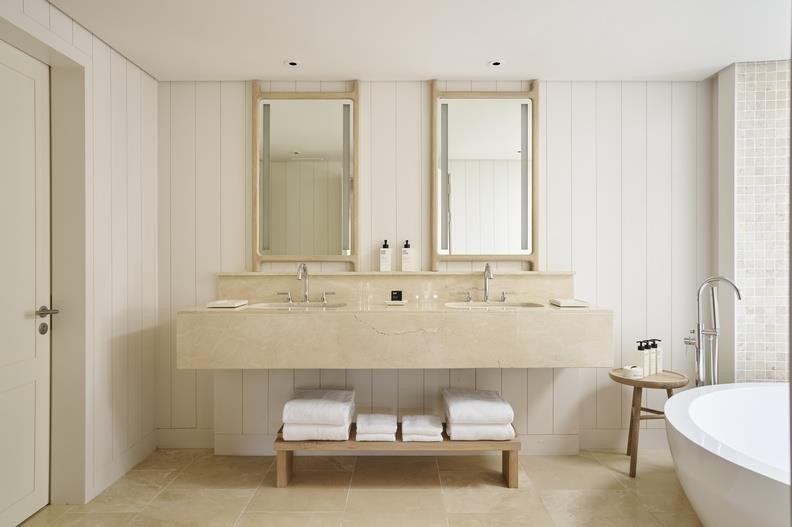 Lux Belle Mare Hotel & Villas  10