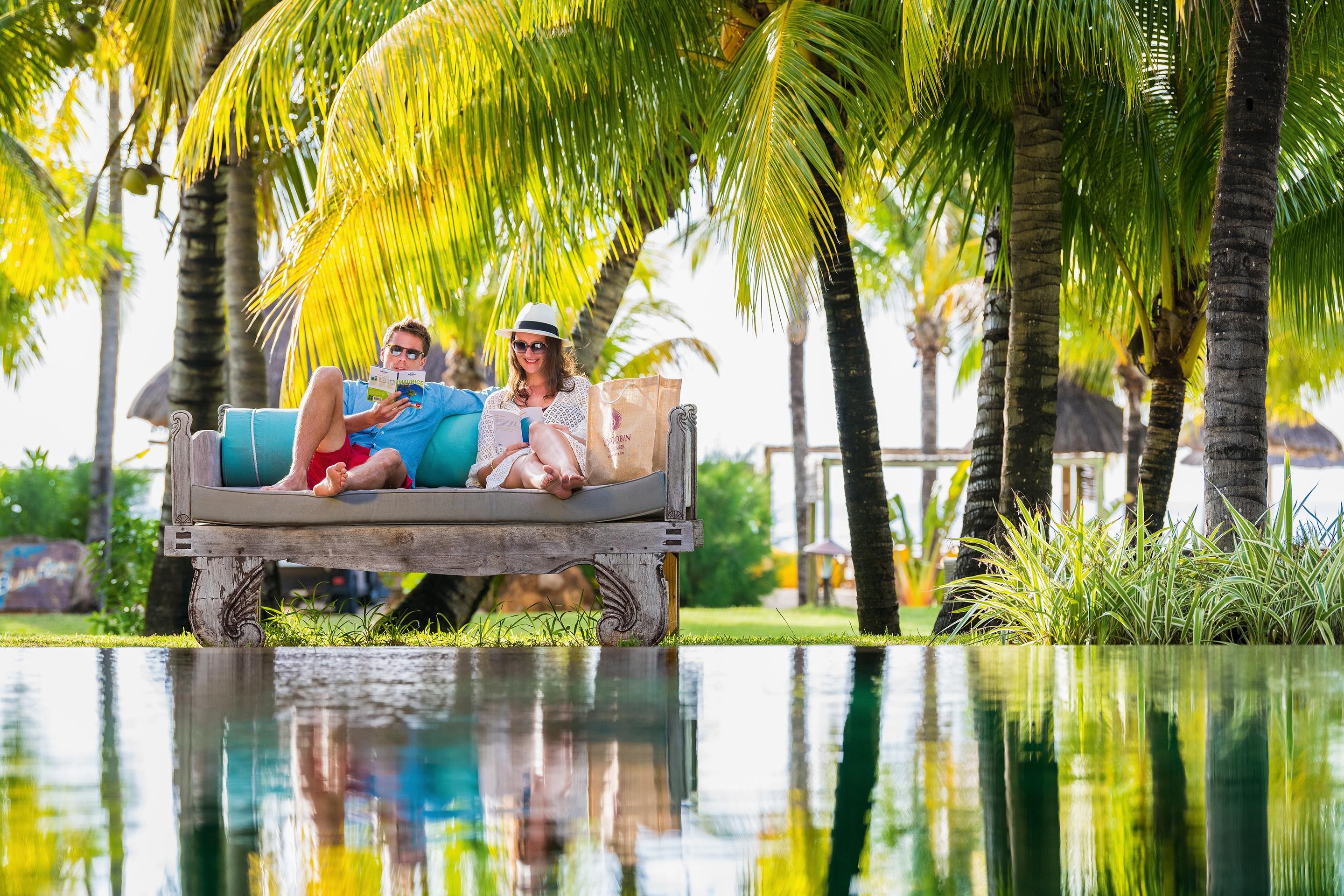 Dinarobin Beachcomber 10