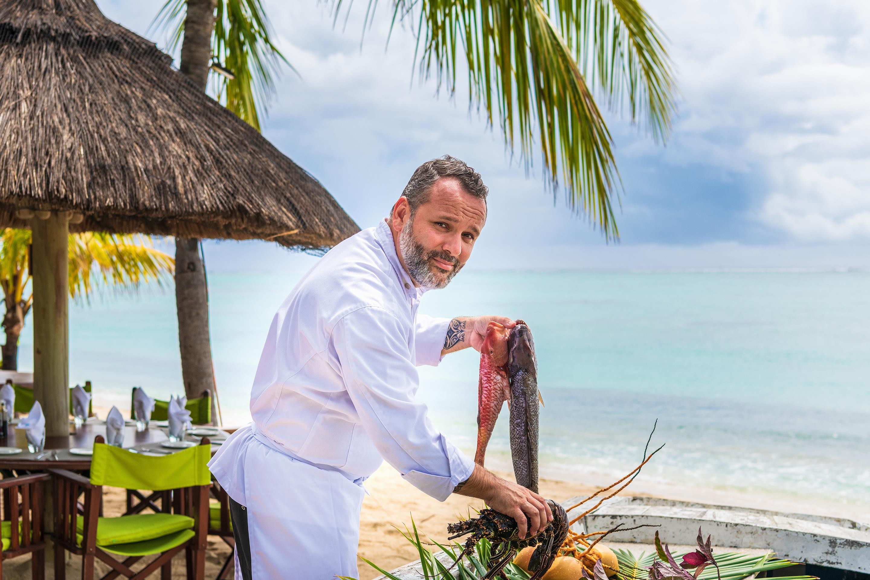 Dinarobin Beachcomber 17