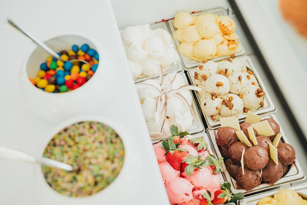 Dinarobin Beachcomber 20