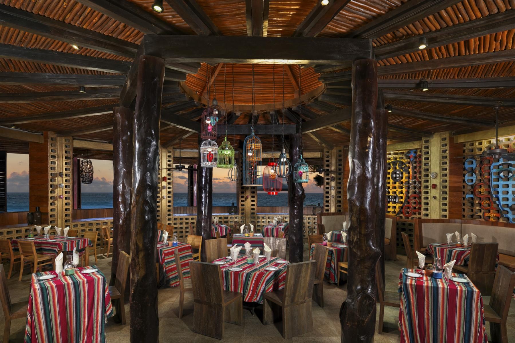 Hard Rock Hotel Cancun 10