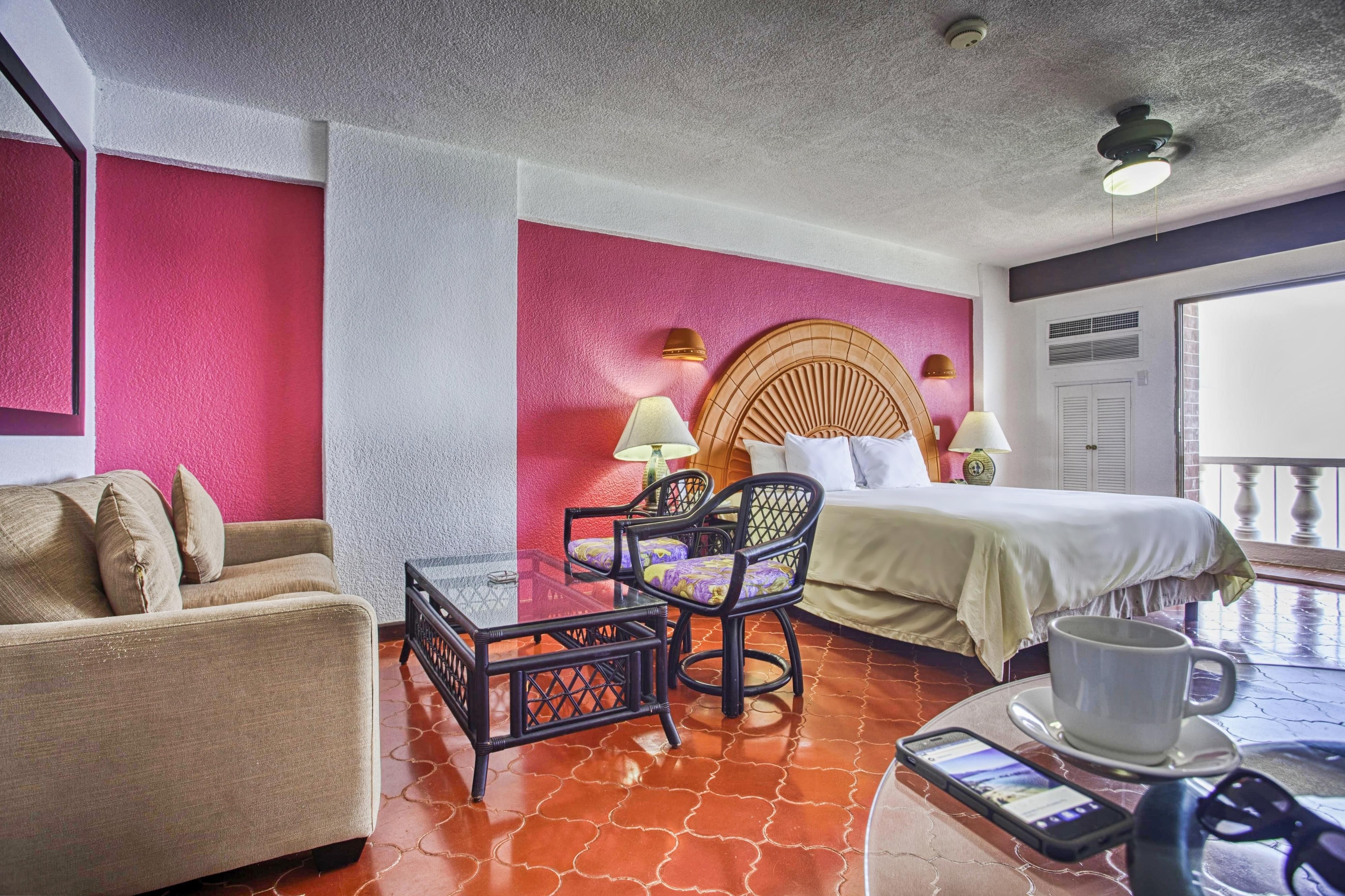 Costa Sur Resort & Spa