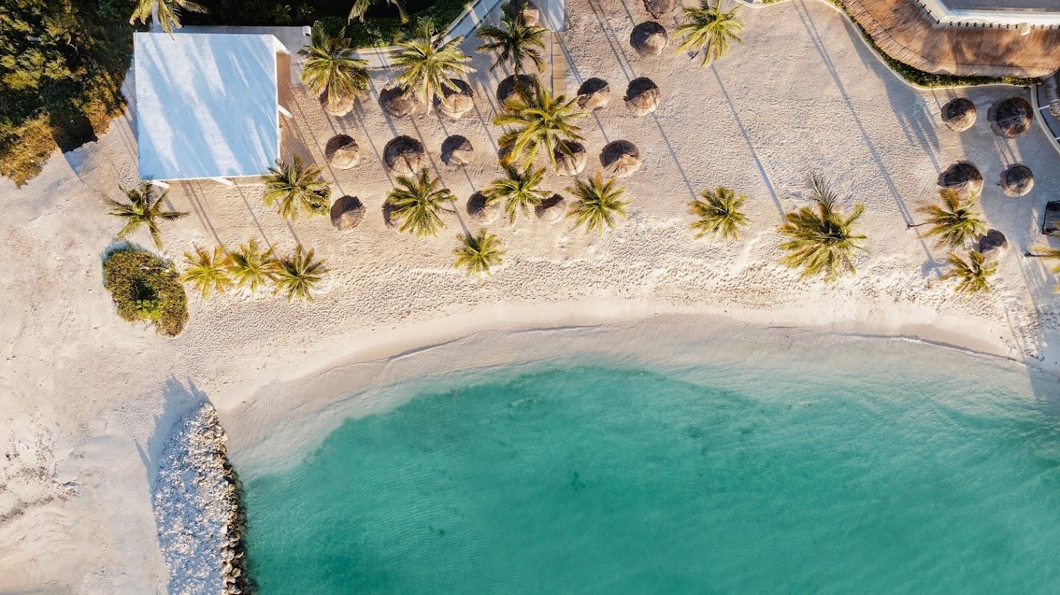 Catalonia Yucatán Beach 7