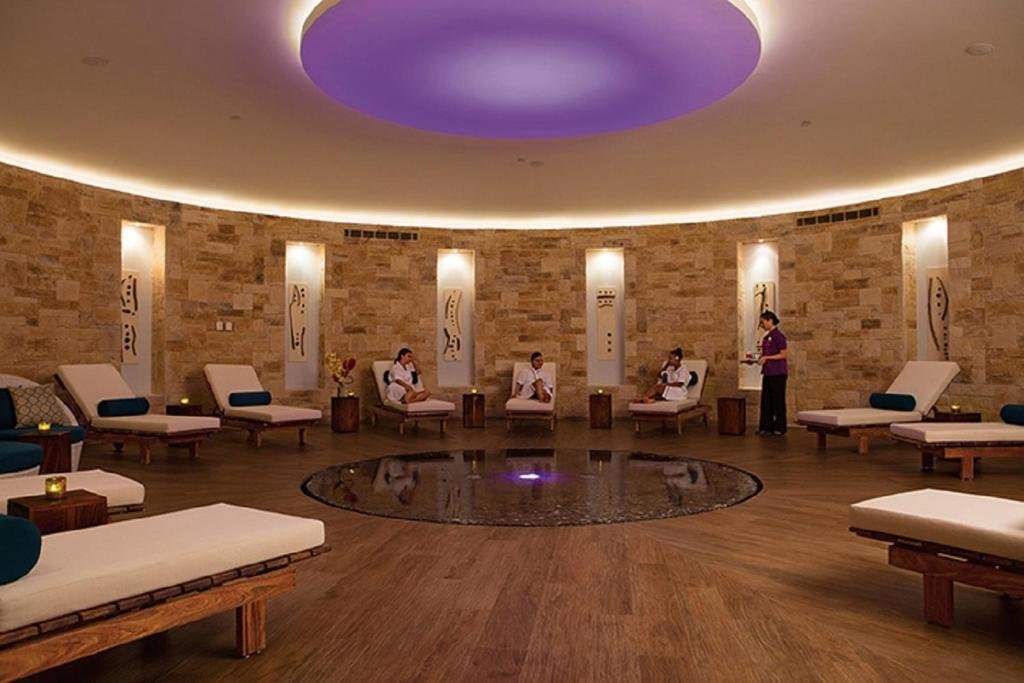 Secrets Riviera Cancun Resort & Spa