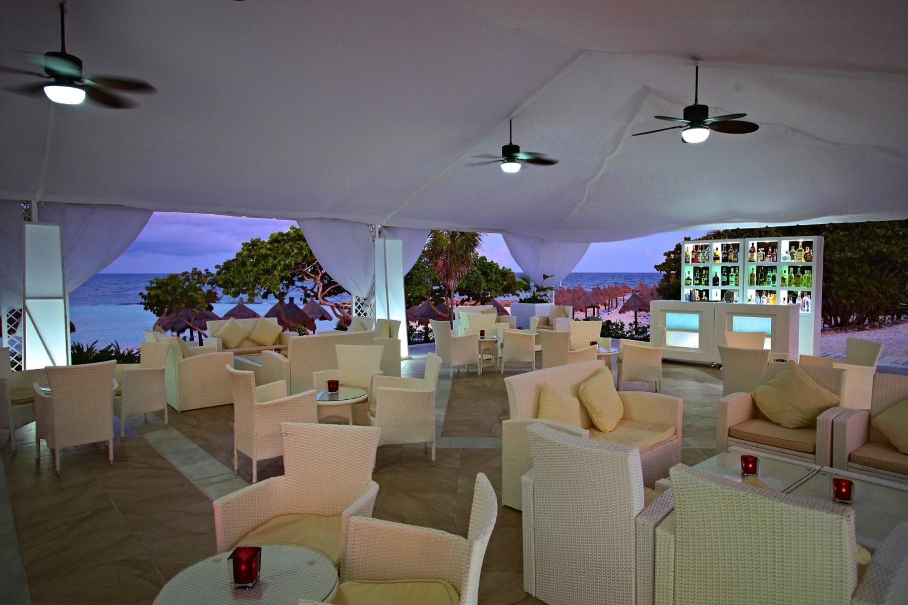 Bahia Principe Luxury Akumal 9